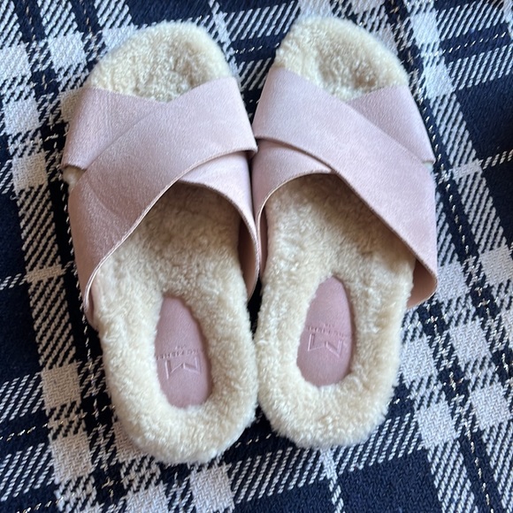 Marc Fisher Pink Suede and Shearling Crisscross Sandals Size 10M, NWT - Picture 2 of 10